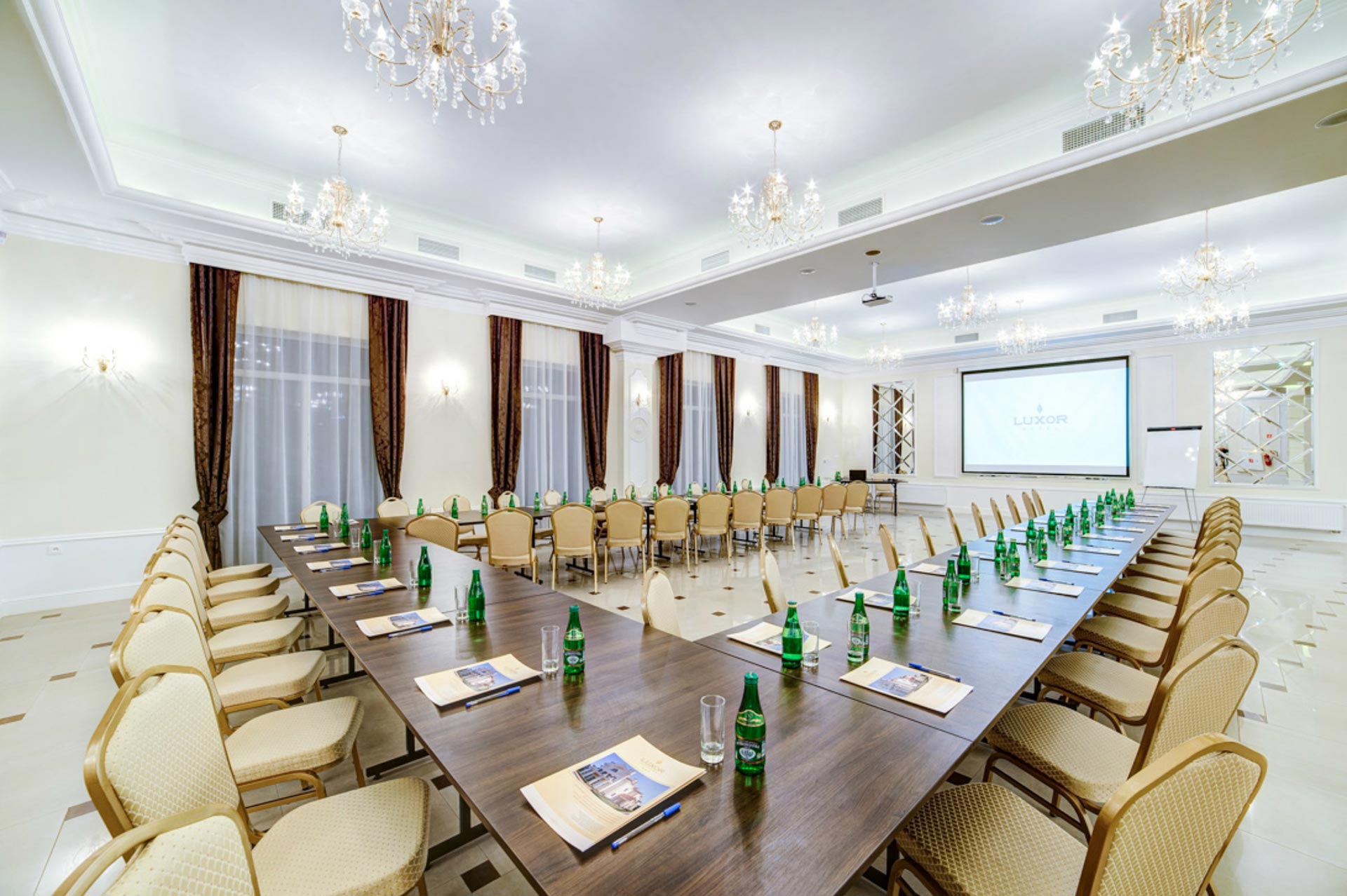 hotel Lublin pokoje restauracja wypoczynek w Polsce